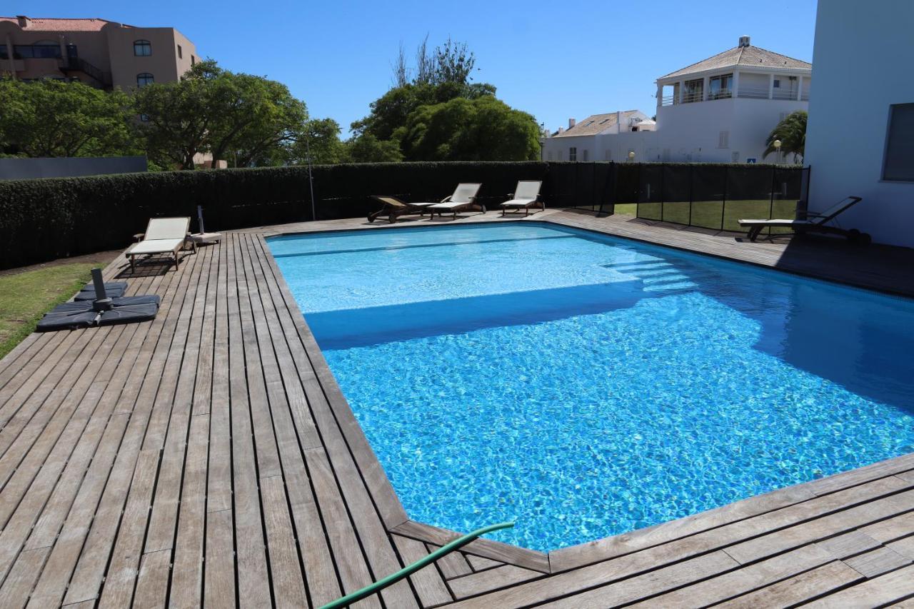 Dos Salgados, 5bdr, Front, Near Salgados Golf Club *